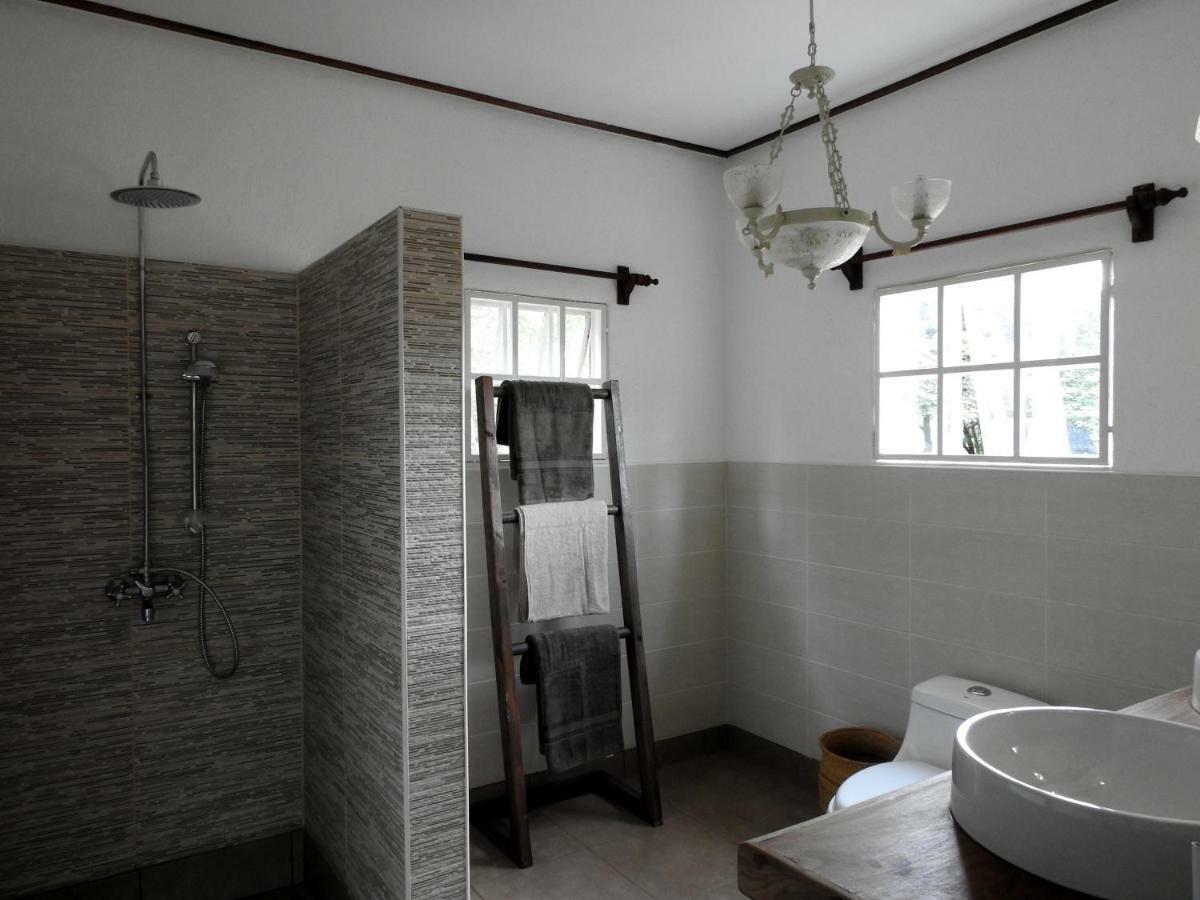 Olerai Lodge Arusha Bagian luar foto